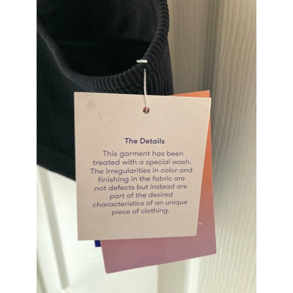 Joy Lab Tank Lined Workout Ribbed Black Top Size Large NWT - Picture 3 of 6